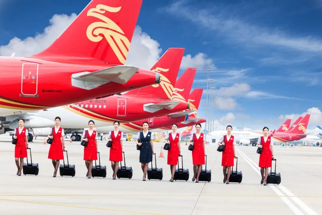 世界航空公司排行榜 深航荣获“第十二届世界十佳美丽空姐航空公司”排行榜榜首