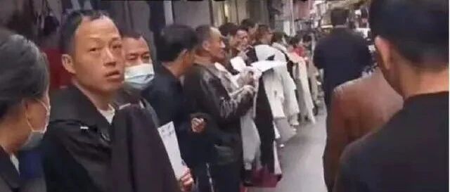 可怕！“高学历废物”已成事实，80%大学录取率成时代“毒药”！