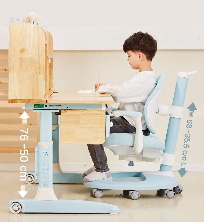 全实木学习桌椅出新款，3k拿下桌椅一整套！｜团| 自由微信| FreeWeChat