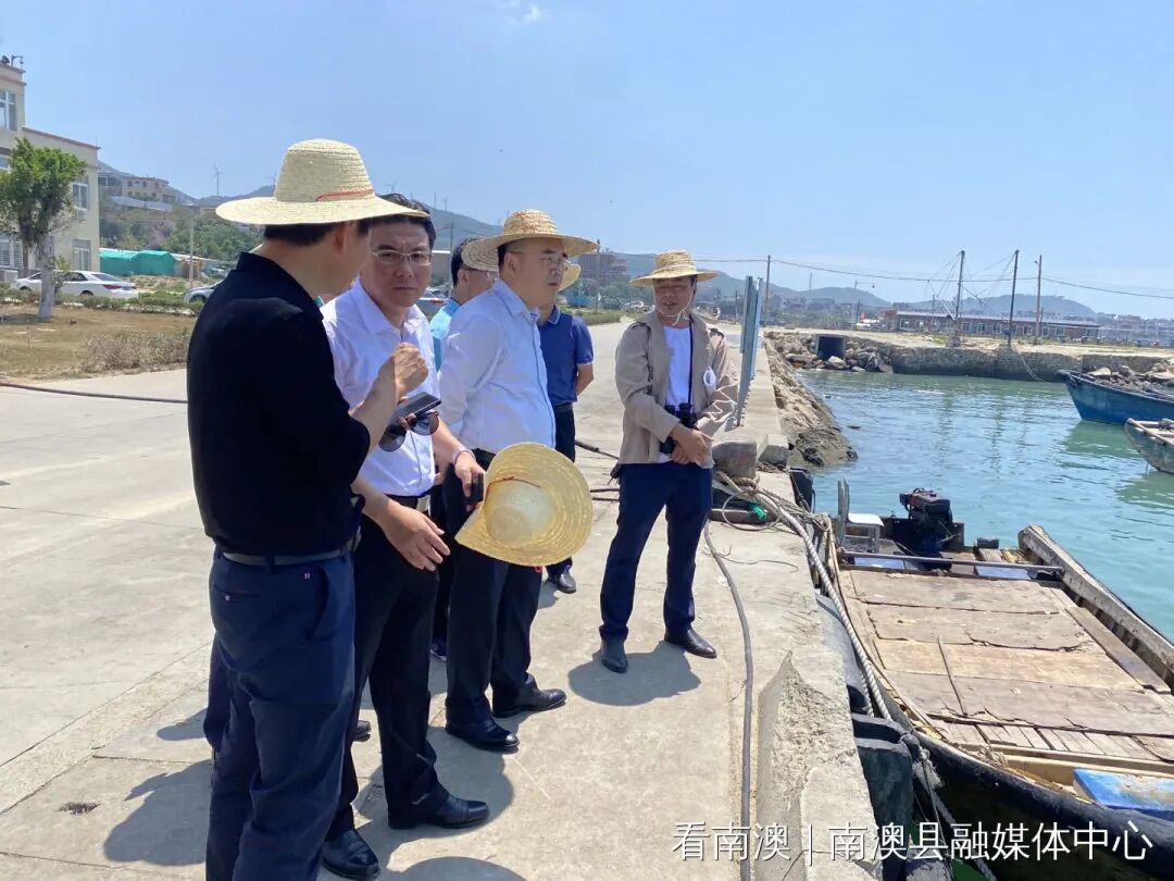 副市长李钊莅岛检查南澳伏季休渔工作