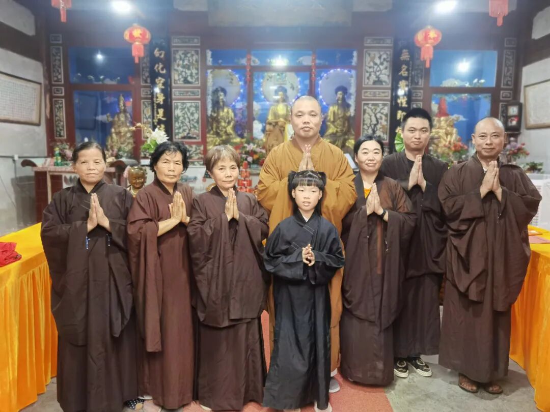 今得三皈依，共结欢喜缘——金钟阁禅寺观世音菩萨成道皈依法会功德圆满