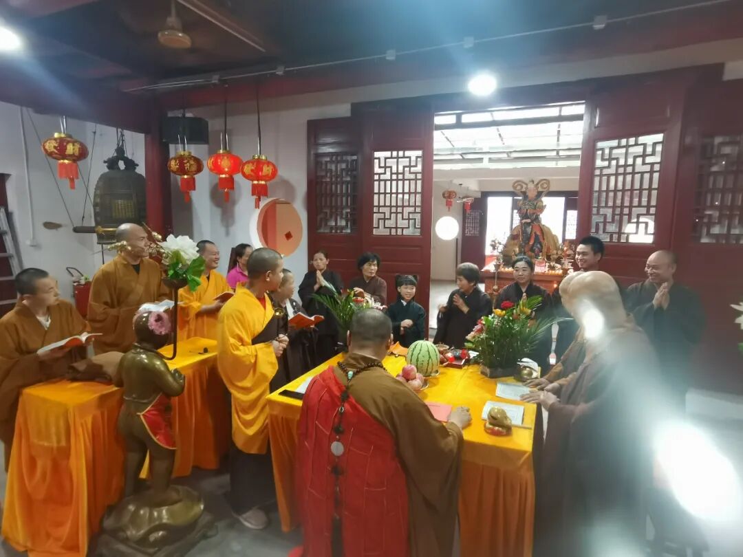 今得三皈依，共结欢喜缘——金钟阁禅寺观世音菩萨成道皈依法会功德圆满