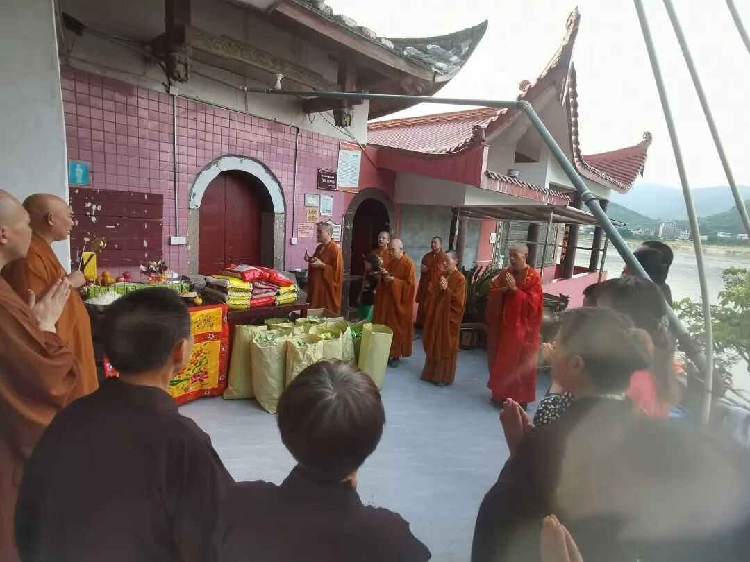 金钟阁禅寺护国息灾七七四十九日冥阳两利地藏法会——第一个七功德圆满焰口大施食回向