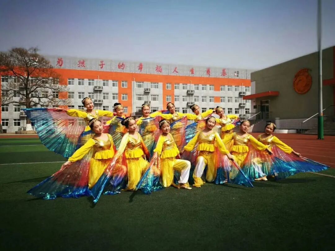 云上的告别致密云二小舞蹈团2020届毕业生