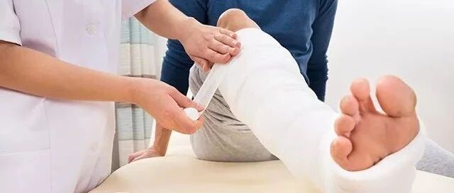 术后不做康复？就这么残着了！成功治愈一半靠手术，一半靠康复