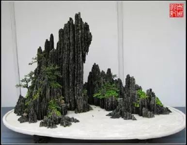 青千层石鱼缸造景_鱼缸青龙石造景教程_60鱼缸青龙石造景骨架