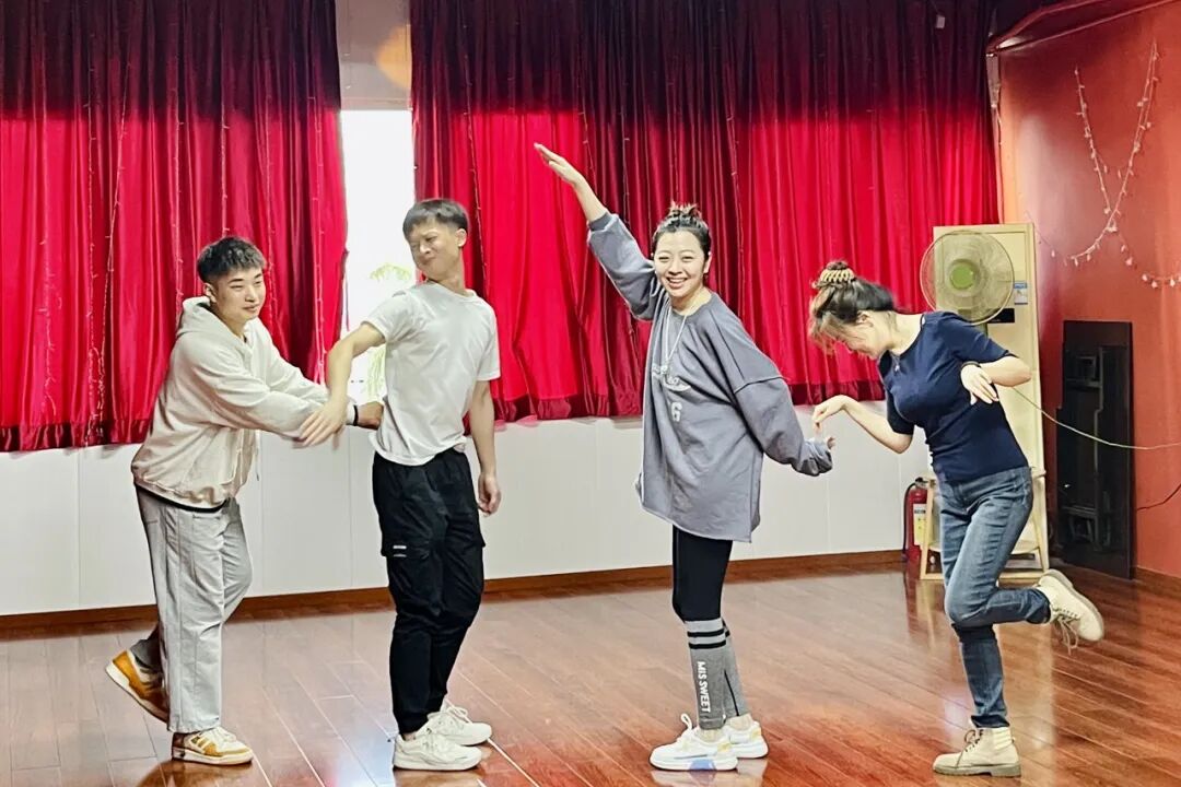 本周四@深圳丨即兴表演快乐体验