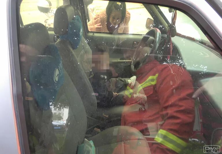 消防消防车祸救援心得_儿童消防救援车_消防应急救援预案演练