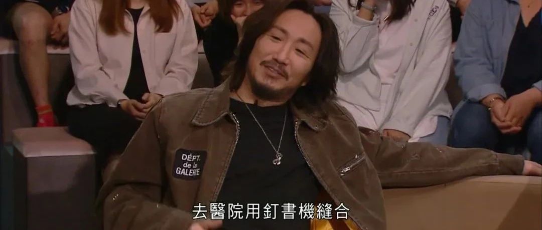 郑中基被曝离婚后首发声,外型突变现颓废感,神情恍惚面容憔悴