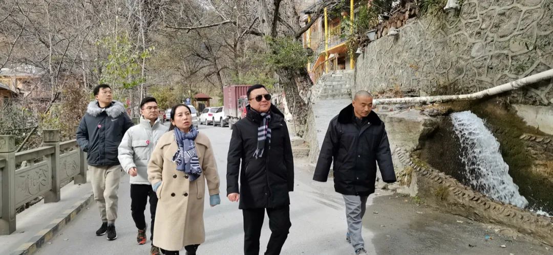 请跟我来，莫问前程，文博也！