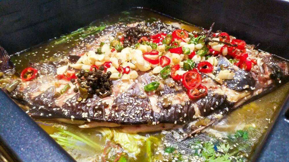 【重庆火锅美食联盟】大咖试吃 | 逛次逛次,在火车上吃火锅听音乐是
