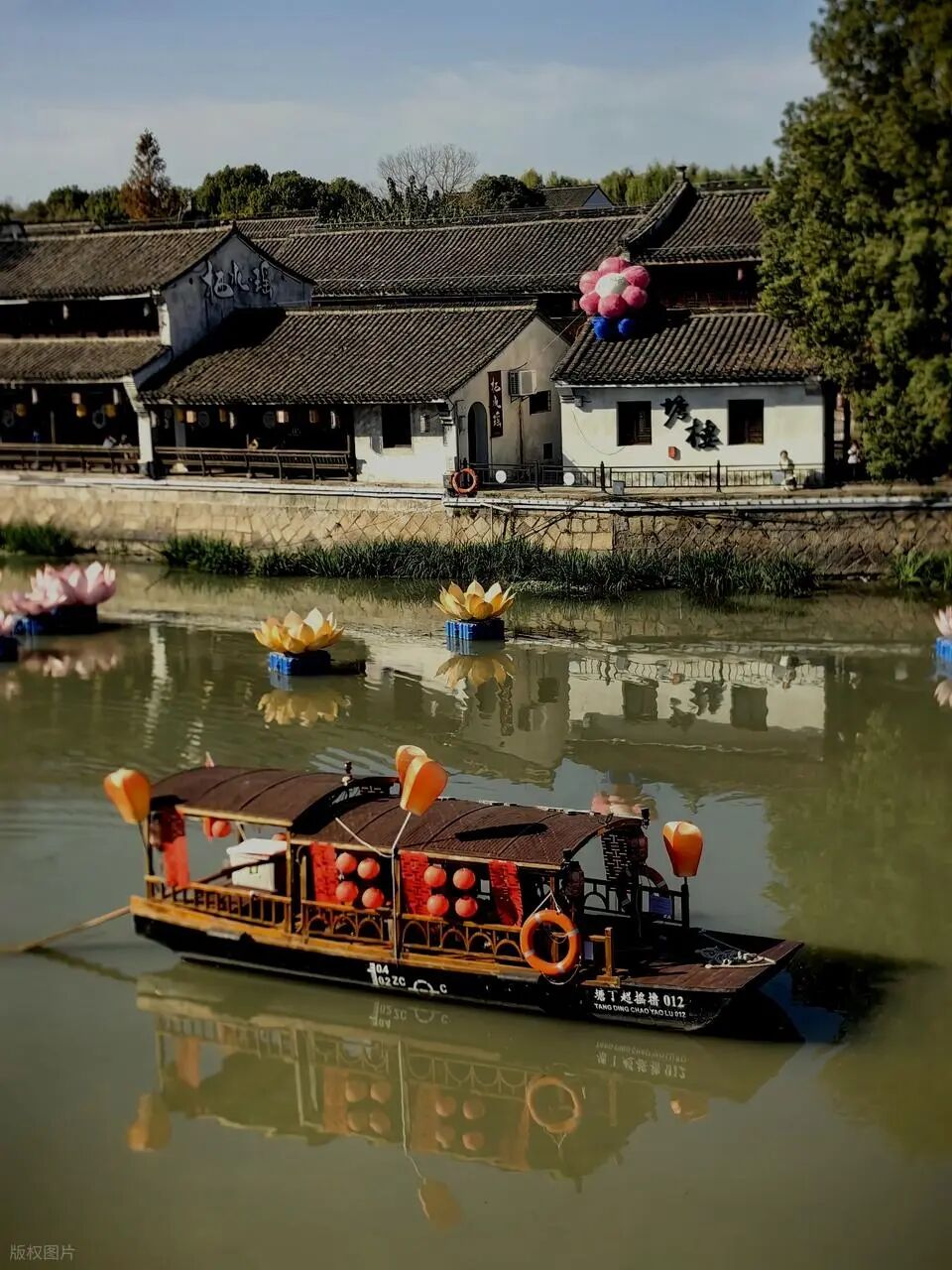 10萬套現10億：資本魔術大揭秘