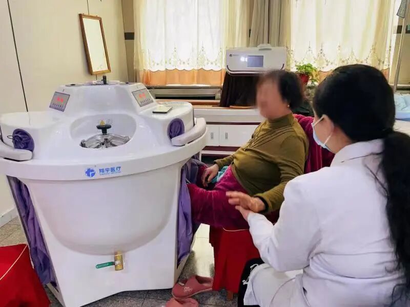 熏蒸治疗机有什么【灵中医丨设备引进篇】手足款熏蒸治疗机——改善微循环、松弛骨骼、镇痛、活络关节及驱风祛湿_https://www.jmylbn.com_新闻资讯_第3张