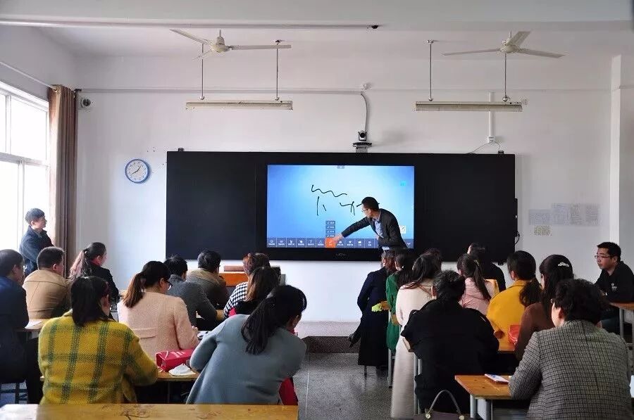 河南省經(jīng)濟管理學(xué)校(圖3)