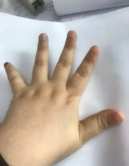 朋友，为什么我劝你最好不要和四川人握手