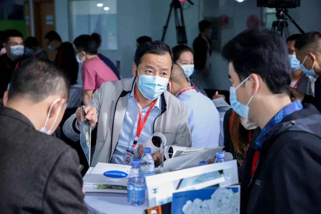 義烏郵購盒包裝廠家_東麗哪里找印刷糊盒機長_哪里有設計印刷包裝盒