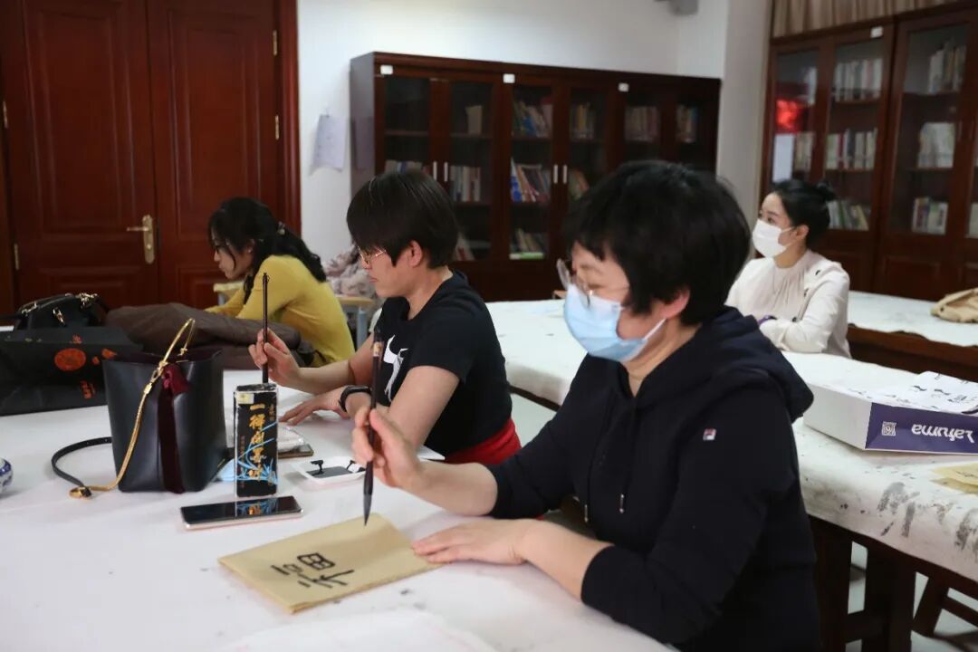 【清青兴趣坊】青年之家真热闹，快来看看本周青年们都get到了什么~