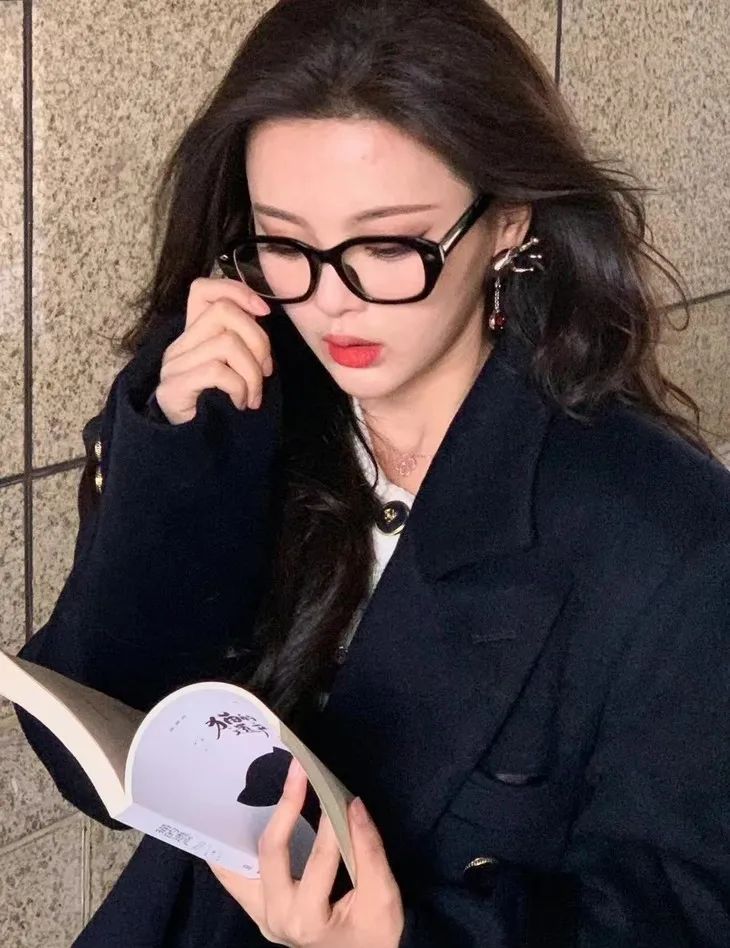 软妹变恶女，杨超越这就把你杀疯了？