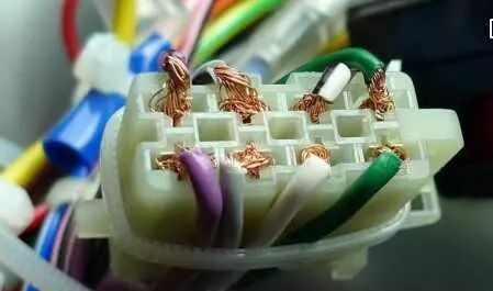 家里电线有红色、黑色、绿色、黄色等五颜六色，不同颜色有何含义的图2