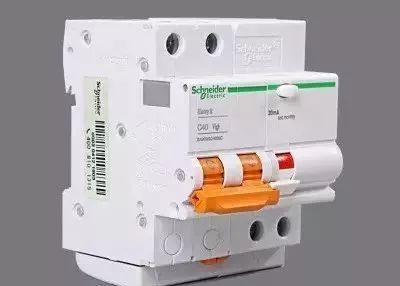 低压断路器口诀，电工看完都收藏了！的图2