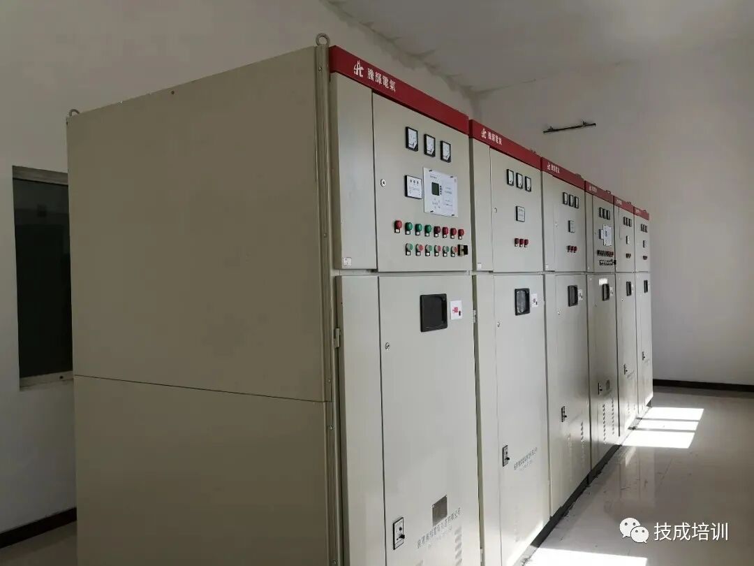 为什么要进行无功补偿？无功补偿的原理、形式是什么？终于明白了的图2