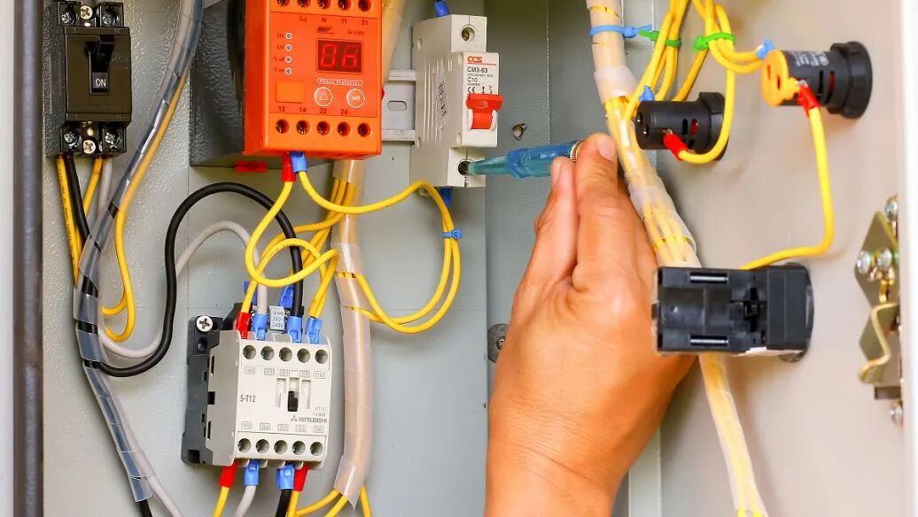 142页PPT详解电气识图基础，电气入门看这个就够了！的图140