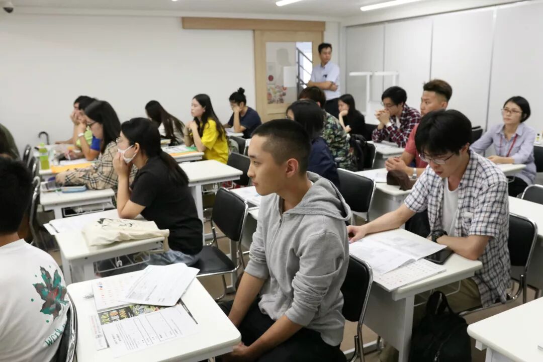 法政大学走进武藏浦和日本语学院举办入试说明会 武蔵浦和日本語学院