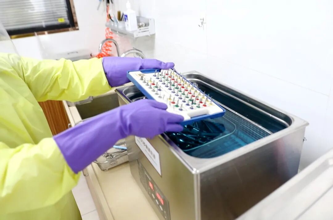 医用器械怎么消毒灭菌安全看牙丨顾客使用过的牙科器械，是如何消毒的？_https://www.jmylbn.com_新闻资讯_第6张