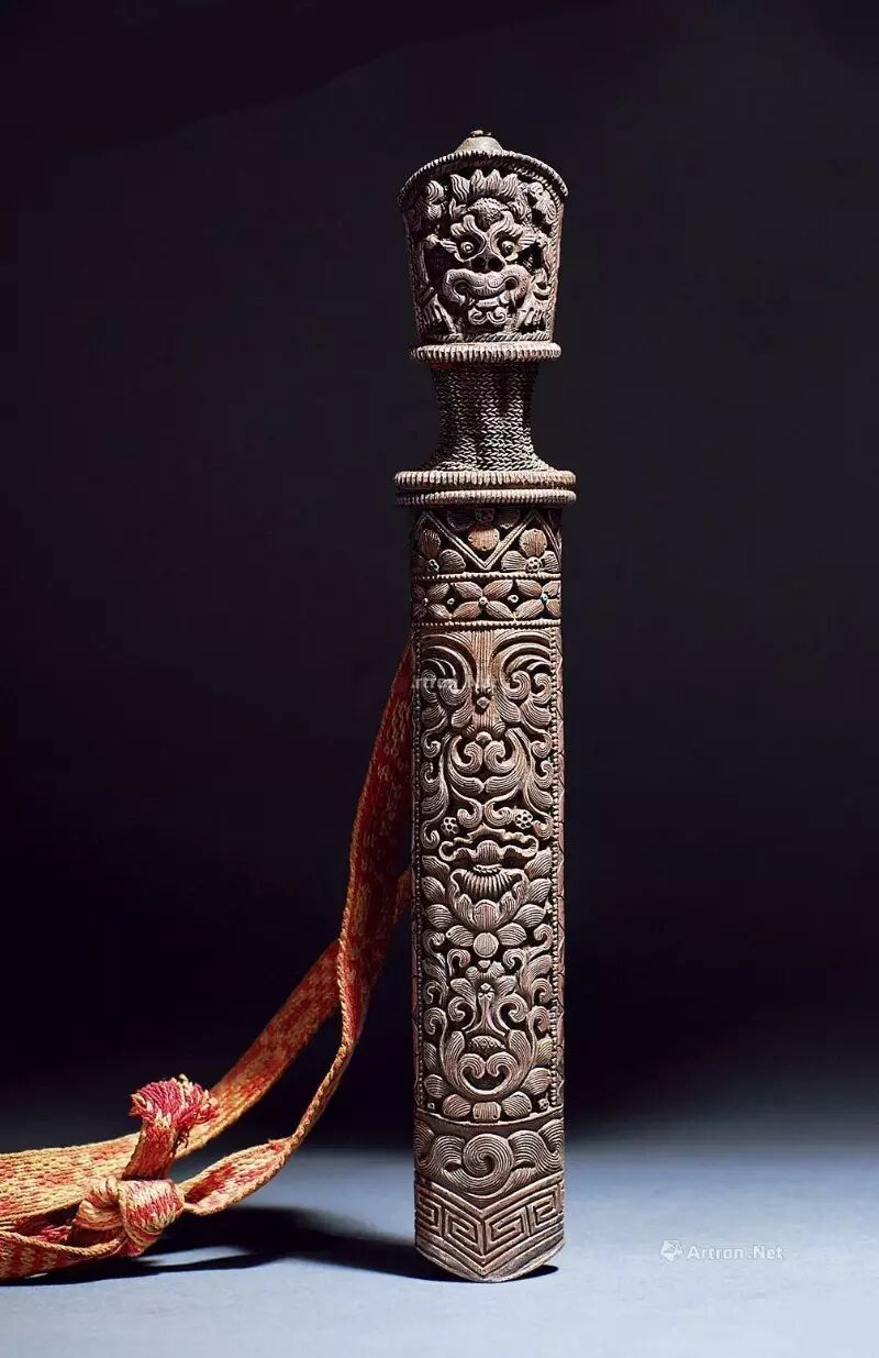 雪域的利刃与生灵藏刀