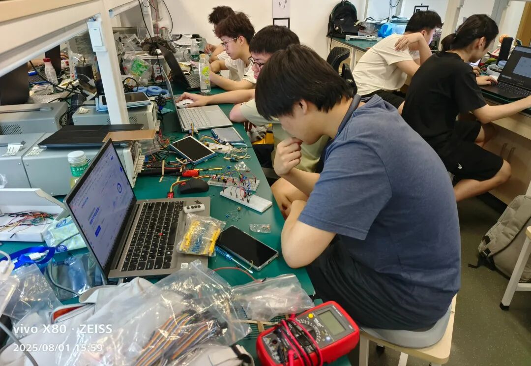 4竞赛过程1.jpg