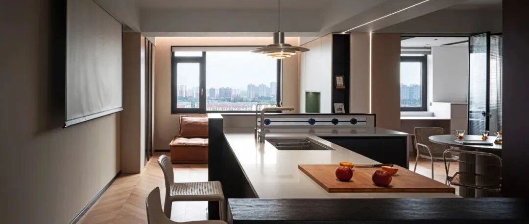 117㎡普通户型“重生”，4米大岛台、投影、收纳...美到认不出！