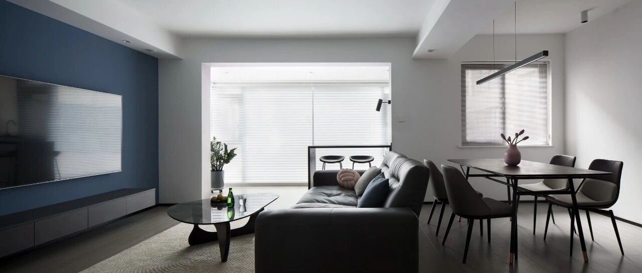 115㎡职住一体的家，水吧台、办公区、健身区...享受自律有爱的生活！