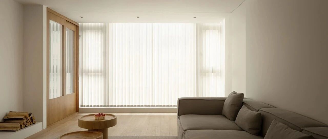 丁克夫妻的130㎡栖息地，干净的涂料搭配温馨的木质，慵懒素雅！