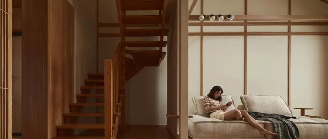 130㎡顶楼复式，拆除南面墙板，延伸空间，增加上下层互动！