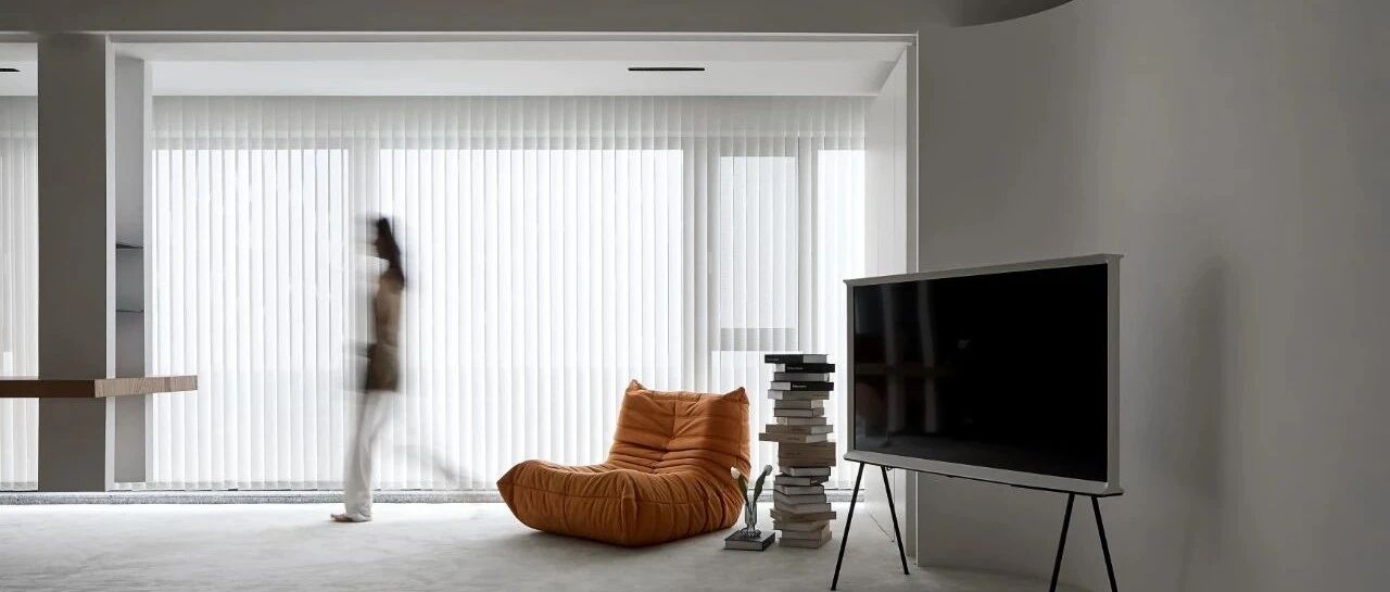 178㎡精装房改造，体块穿插变换，赋予极简空间流动感和韵律美！