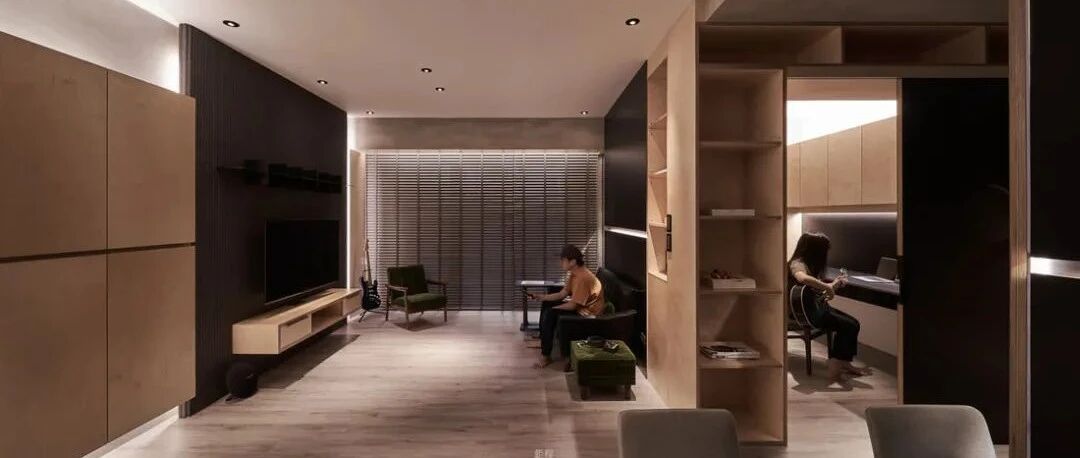 92㎡工程师的家，黑色系+桦木，品酌下班后的日式幽静！