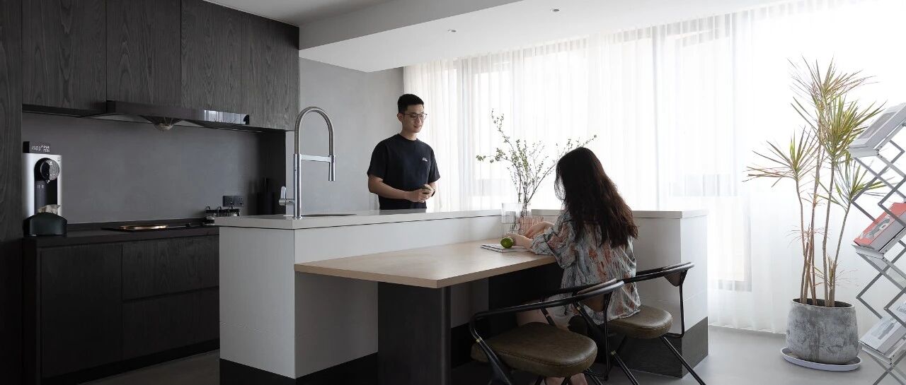 123㎡极简风，一道隔墙+多个隐藏功能间，剁手党和收纳癖的完美调和！