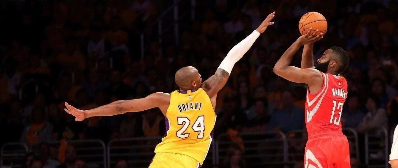 三分还不够，得+个后撤步 欣赏火箭队大胡子哈登的绝学集锦