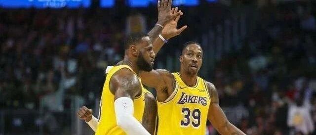 NBA热身赛20佳球：霍华德空接炸筐 伦纳德乔治花式虐框