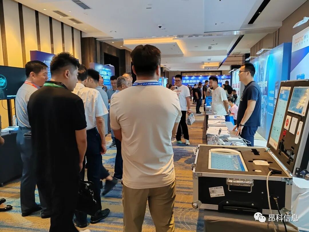 昂科  安徽省醫(yī)療衛(wèi)生信息技術(shù)創(chuàng)新高峰大會(huì)    智慧醫(yī)院  醫(yī)療物聯(lián)網(wǎng)