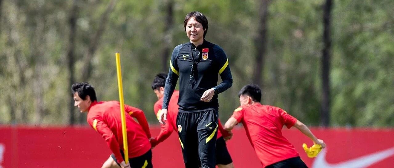 铁之队至今国际比赛为零，请给李铁实战机会