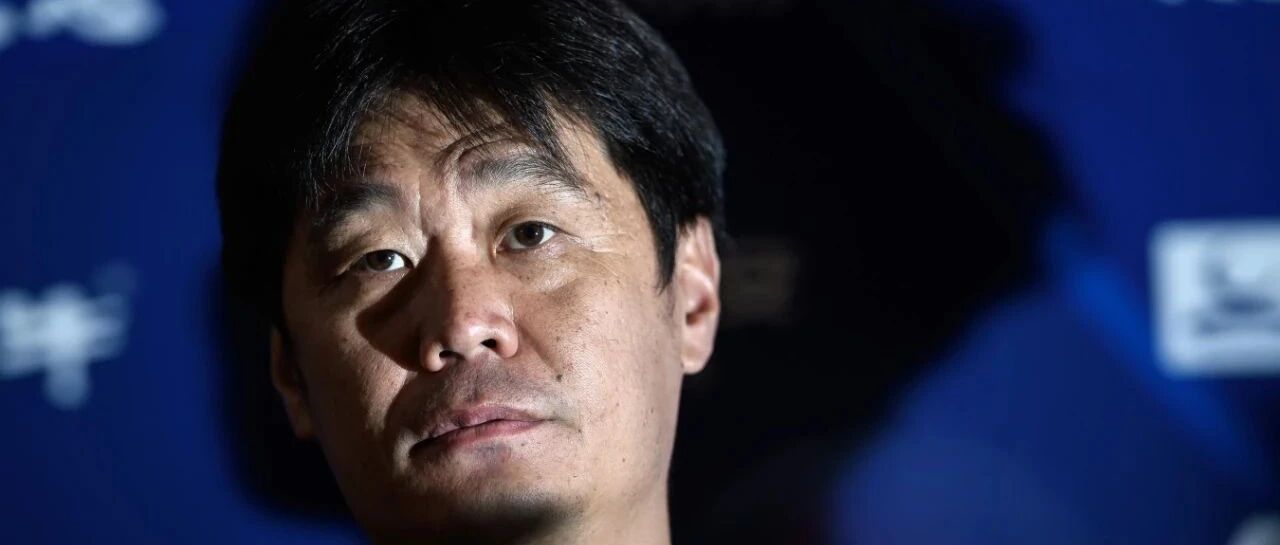 身心俱疲，李霄鹏主动请辞