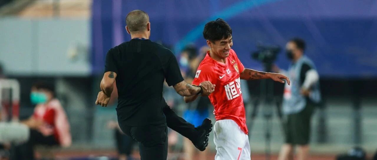 韦世豪每日任务：进球2/1、听卡帅唠叨1/1……