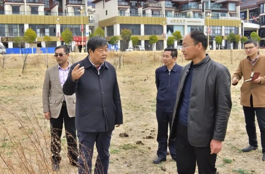 市委书记敖刘全开展巡河检查工作