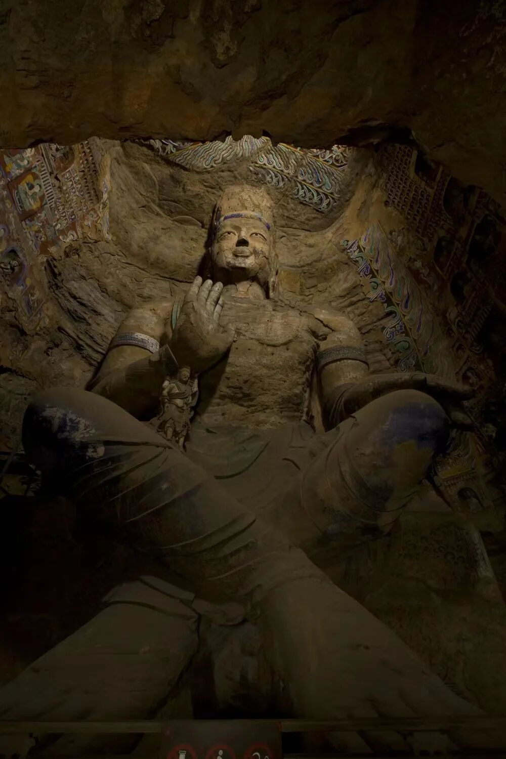 云冈石窟第13窟七佛之谜:奇怪的佛像