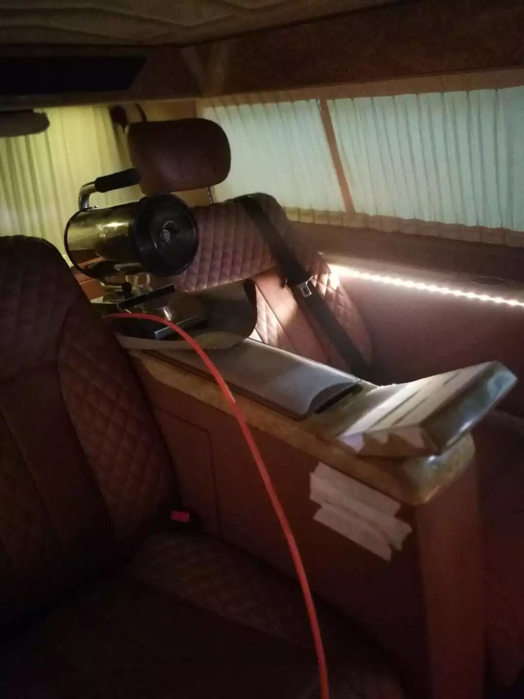 越野车除甲醛治理|新闻动态-武汉小小叶子环保科技有限公司