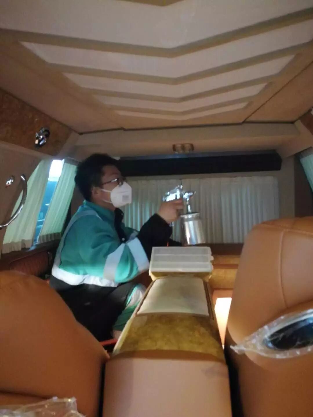 越野车除甲醛治理|新闻动态-武汉小小叶子环保科技有限公司