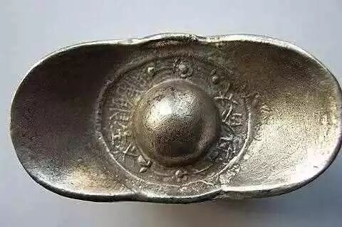 一两银子在现代值多少钱?原来和电视里差别这么大!