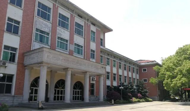 湖南工程学院分数线_湖南同德职业学院和湖南应用学院_湖南工贸技师学院分数