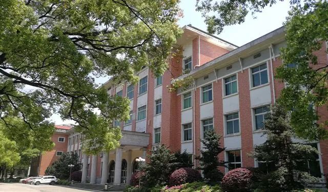 湖南同德职业学院和湖南应用学院_湖南工贸技师学院分数_湖南工程学院分数线